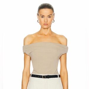 L'Academie  by Marianna Fio Top in Beige